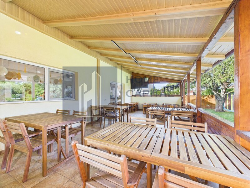 Domnesti Vanzare casa P+M, 7 camere, 4 dormitoare, 4 bai, garaj 3 autoturisme