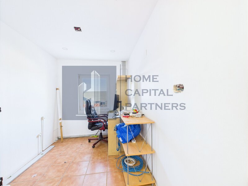 Domnesti Vanzare casa P+M, 7 camere, 4 dormitoare, 4 bai, garaj 3 autoturisme